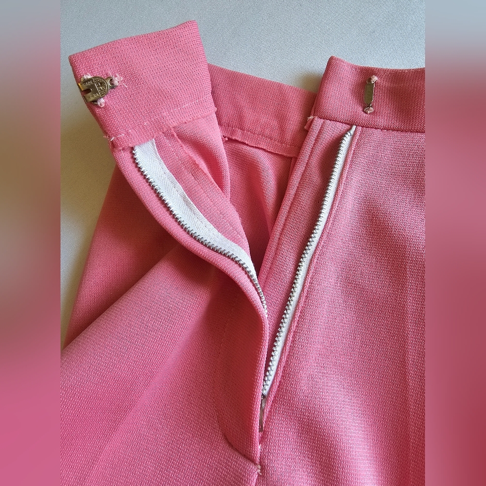 Vintage 70s Pink Taffy 2Piece Pantsuit Bellbottoms - Picture 16 of 16